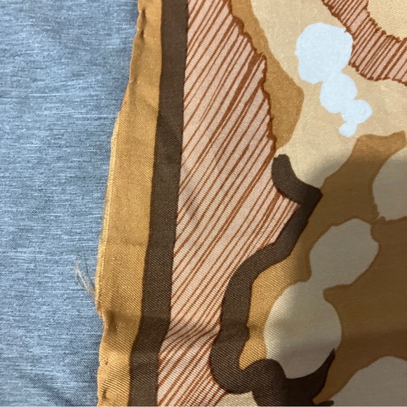 RARE Christian Dior VINTAGE Pure Silk Abstract Scarf - Picture 3 of 5